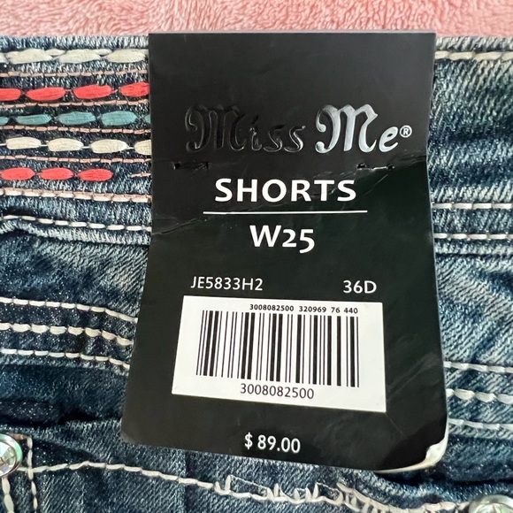 SOLD - Picture 4 of 6